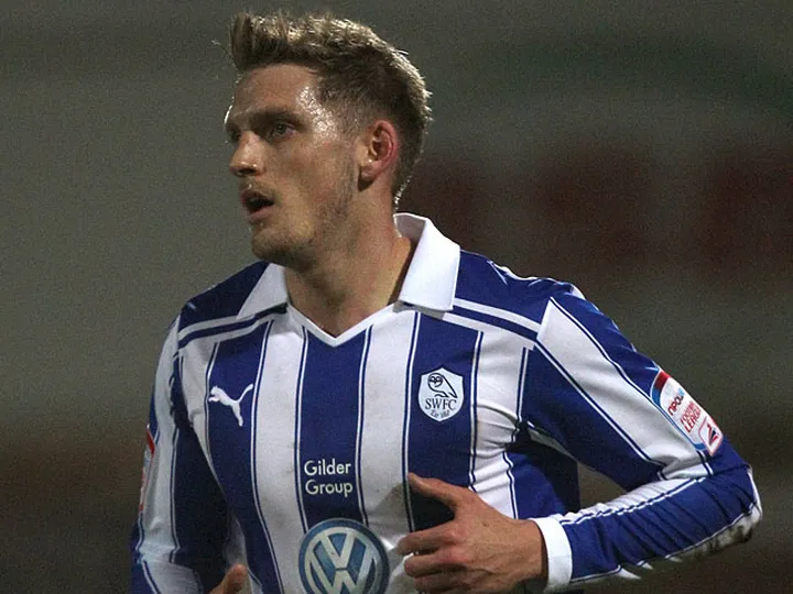 Jones joins Port Vale