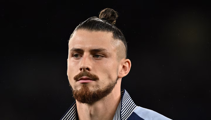 Transfer news and rumours: Dragusin medical latest, Brentford launch £19m bid for midfielder