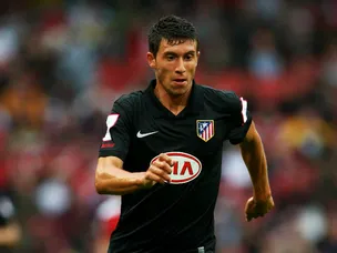 Baston, Saul give Eibar away win