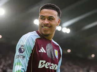 Aston Villa bidding to end 42-year streak in crucial Chelsea PL showdown