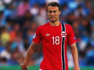 Eikrem handed first Cardiff start
