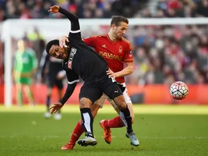 Ighalo strikes late to send Watford through