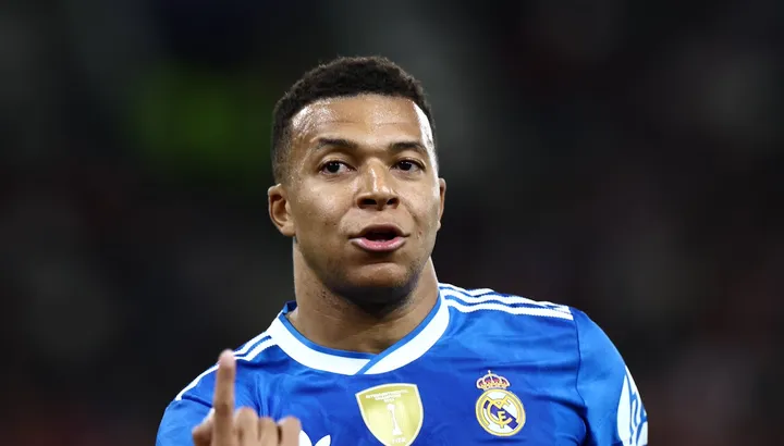 Team News: Barcelona vs. Real Madrid injury, suspension list, predicted XIs