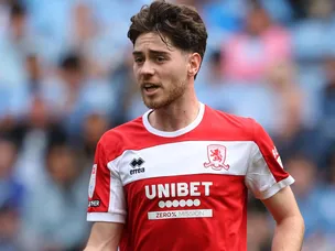 Latest transfer news, rumours: Everton join race for Championship ace, Sheff United to sell star for £15.6m