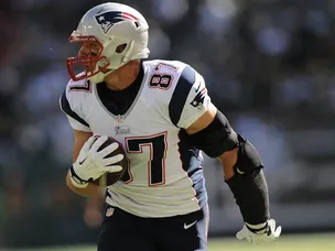 Tomlin: 'Gronkowski is a special player'