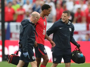 Who are England's right-back options amid James, Quansah injury concerns?