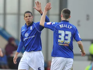 King seals victory for Blues