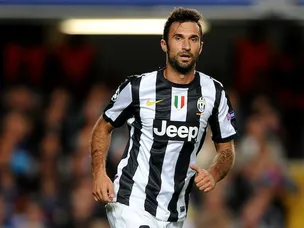 Vucinic misses out for Juve