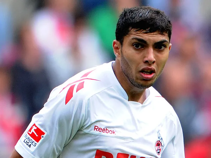 Fulham sign Adil Chihi