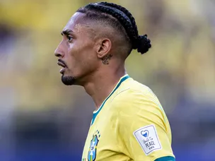 Hansi Flick sends clear Raphinha message to Carlo Ancelotti after Brazil call-up