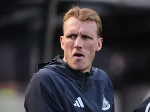 Burn, Osula latest: Newcastle injury, suspension list vs. Spurs