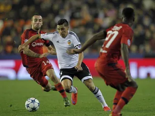 Cornet gives Lyon lead over Valencia