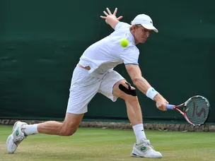 Kevin Anderson gets past Marsel Ilhan