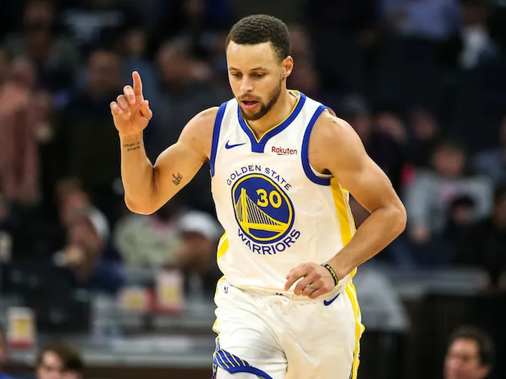 Curry hits 36 as Golden State Warriors down Minnesota Timberwolves