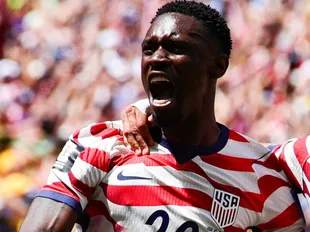 New captain America? Balogun takes USMNT to knockouts with outstanding display