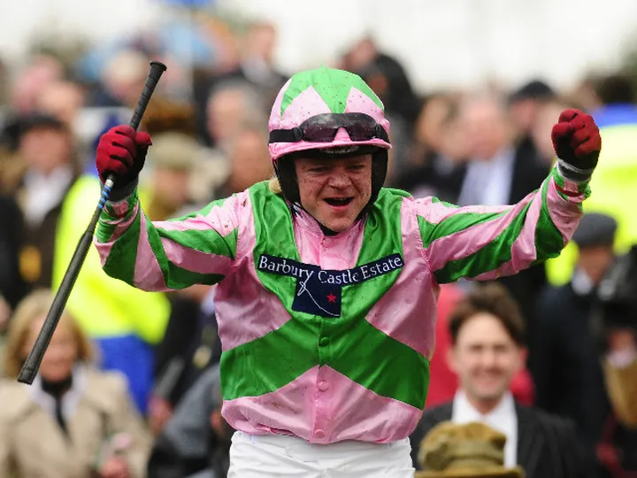 Injury forces Thornton into retirement