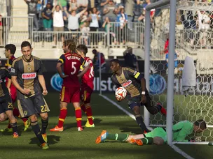 Vincent Nogueira double gives Union win