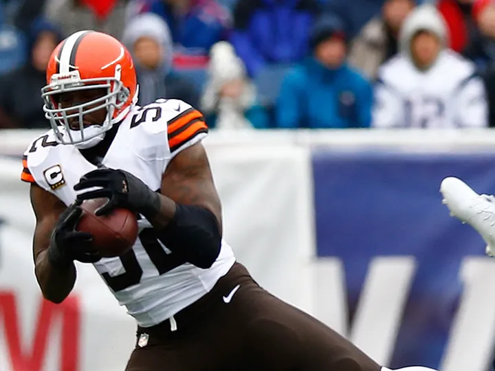 Browns cut linebacker Jackson