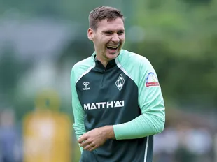 Injury-plagued Leeds loanee 'unlikely' to secure summer Bundesliga move