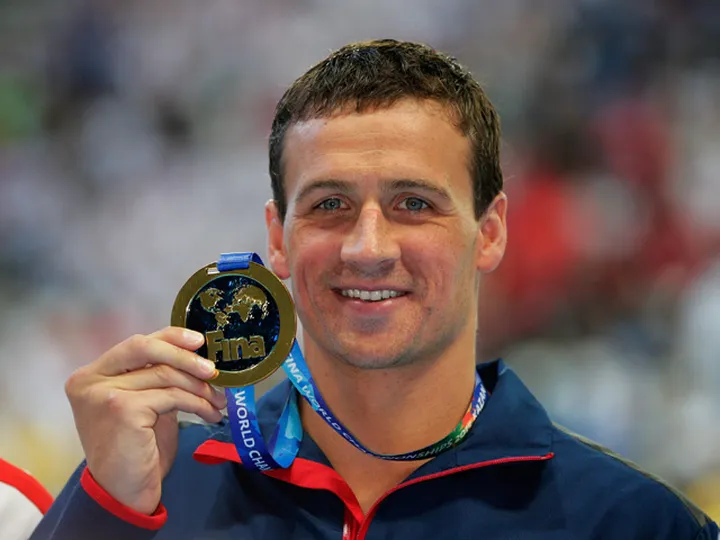 US swimmers 'invented robbery story'