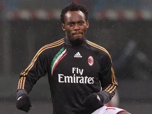 Essien predicting red-hot atmosphere