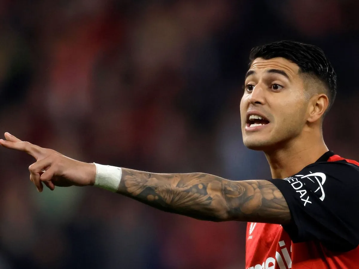 Transfer news and rumours: Palacios to Ipswich, Diouf to Brentford, Flemming Burnley doubts