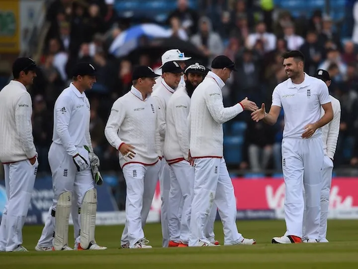 Botham: 'Anderson can take 500 wickets'