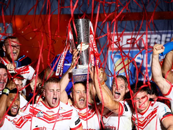 St Helens avoid Salford upset to secure record seventh Super League title