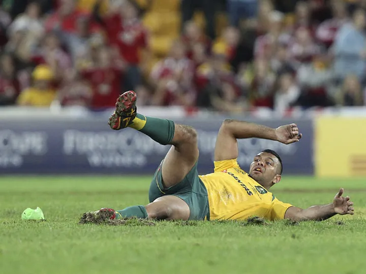 Beale admits Halfpenny sympathy