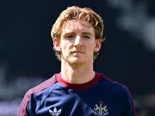 Barcelona 'reach agreement' over Gordon personal terms with ideal transfer timeline 'revealed'