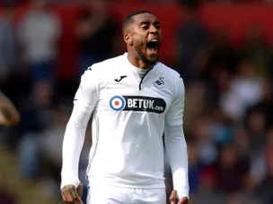 Brentford slump continues as Swans win on the road