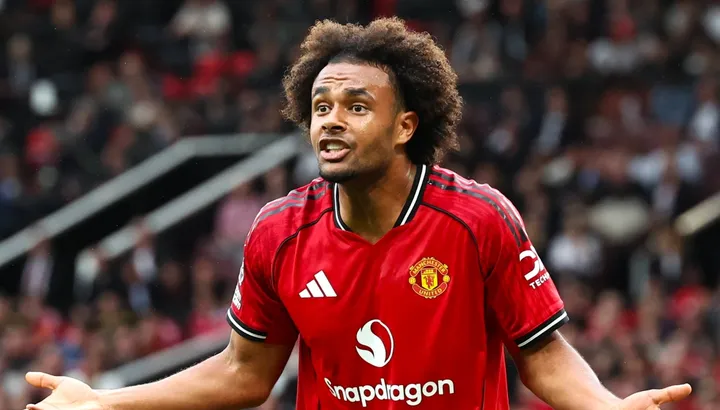 Joshua Zirkzee transfer latest: Major financial 'hurdle' threatens Man Utd forward's exit talks