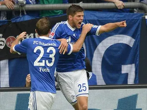 Szalai in for Huntelaar