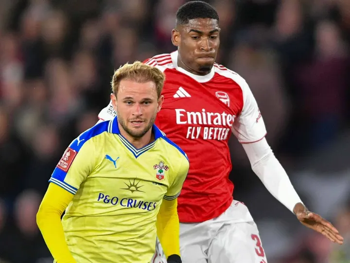 South Coast setback? Leeds suffer 'blow' in pursuit of Arsenal nemesis