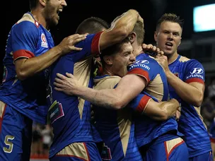 Carney goal earns Jets win over Victory