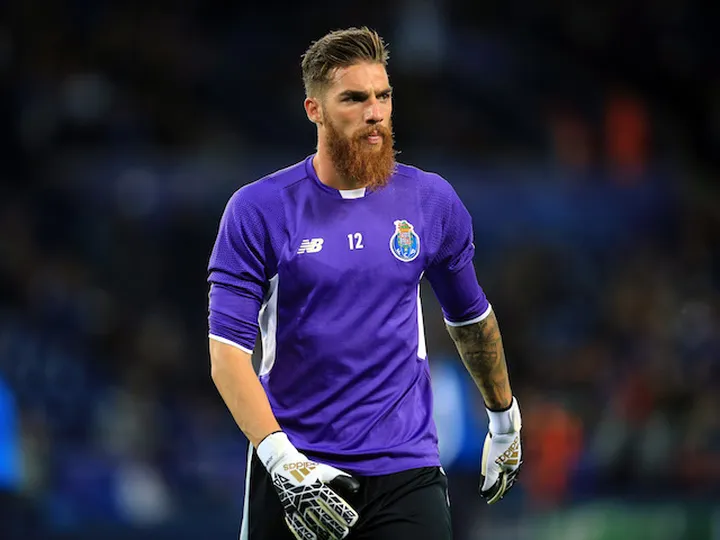 Wolves considering move for Jose Sa?