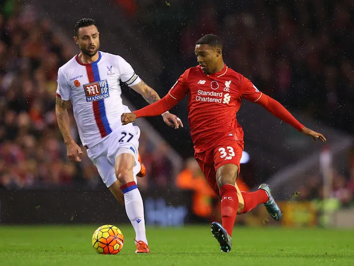 All square between Liverpool, Palace