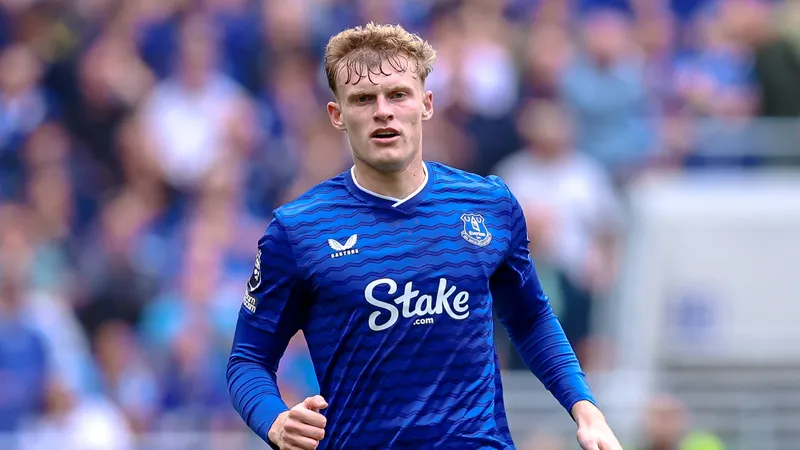 Everton vs. Chelsea injury, suspension list, predicted XIs