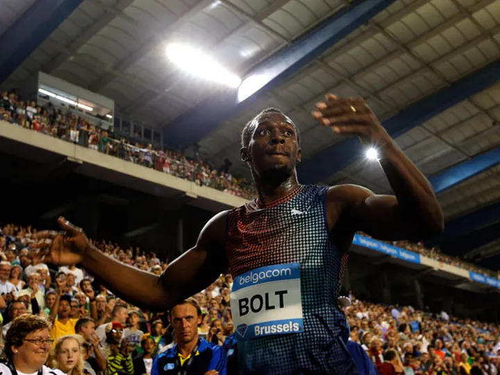 Bolt demands return of stolen signed shoes