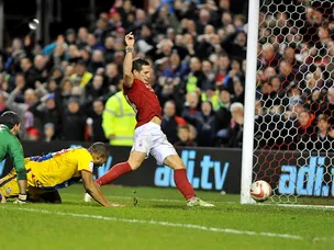 Sharp salvages point for Forest