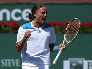 Dolgopolov ousts Berdych in Cincinnati