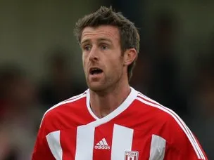 Tonge handed Leeds debut