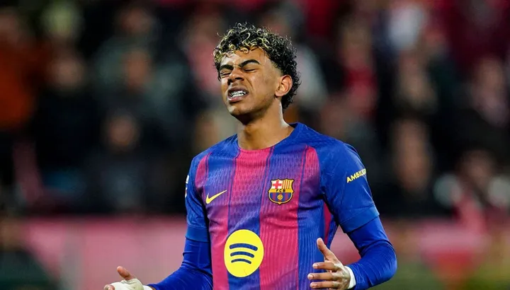 Lamine Yamal reacts to devastating injury blow - but there is some good news for Barcelona, Spain star