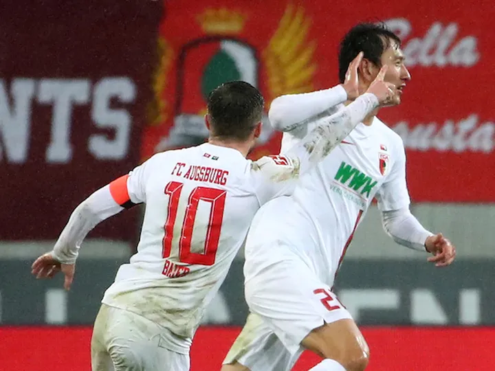 Dortmund suffer title blow as Ji Dong-won downs former club