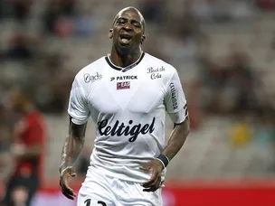 Sankhare strikes late for Guingamp