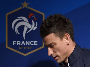 Koscielny fit to face Dortmund