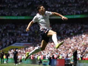 Brilliant Bolton book Championship return as Stockport slaughtered in play-off final