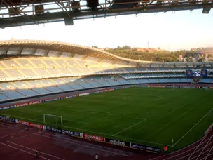 De la Bella strike sees off Sevilla