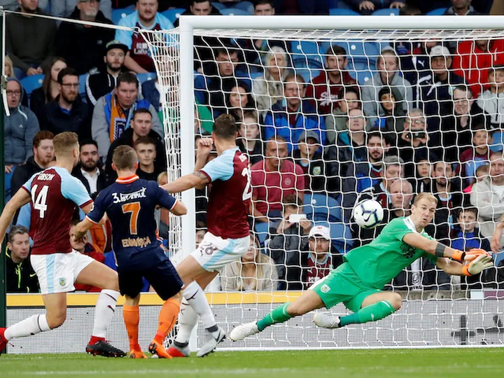 Sean Dyche: Tom Heaton still has a future at Burnley