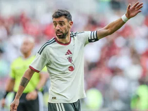 Man Utd confirm Fernandes 'stance' as £43m offer is prepared